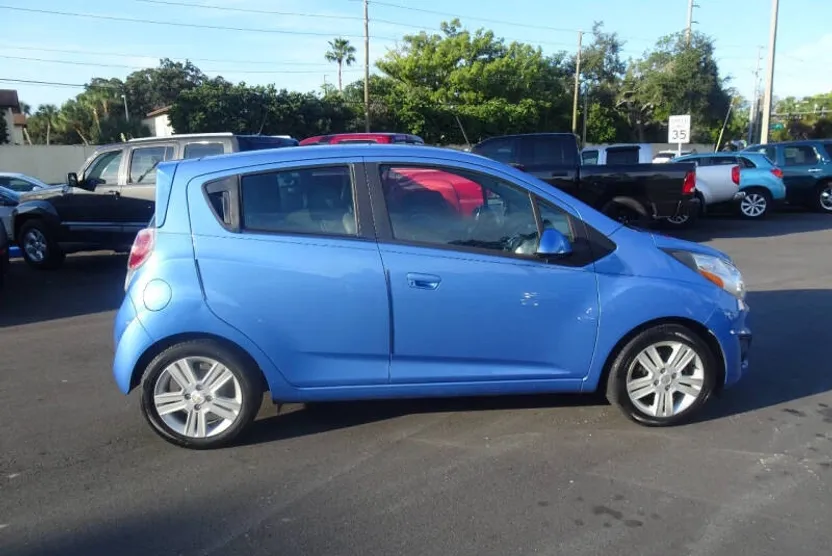 2015 Chevrolet Spark LS photo 1