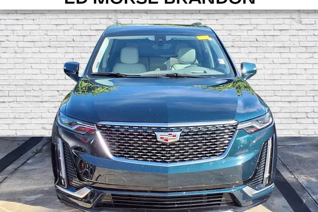 2024 Cadillac XT6 Premium Luxury photo 1