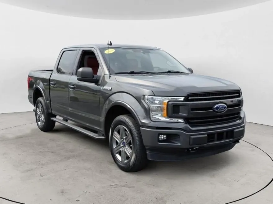 2020 Ford F-150 XLT photo 1
