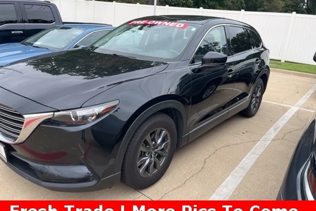 2023 Mazda CX-9 Touring photo 1