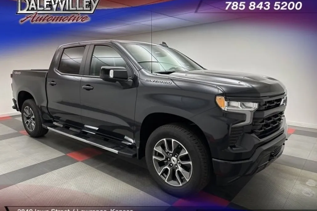 2024 Chevrolet Silverado 1500 RST photo 1