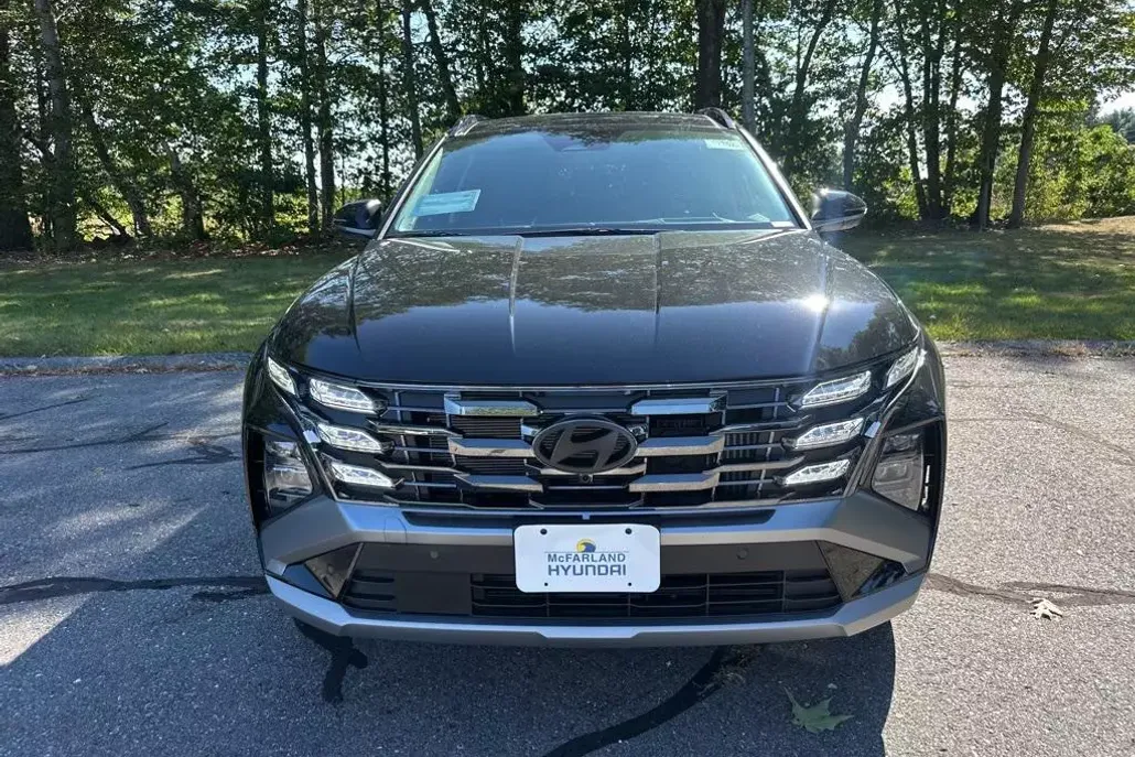 2025 Hyundai Tucson Hybrid Limited photo 1