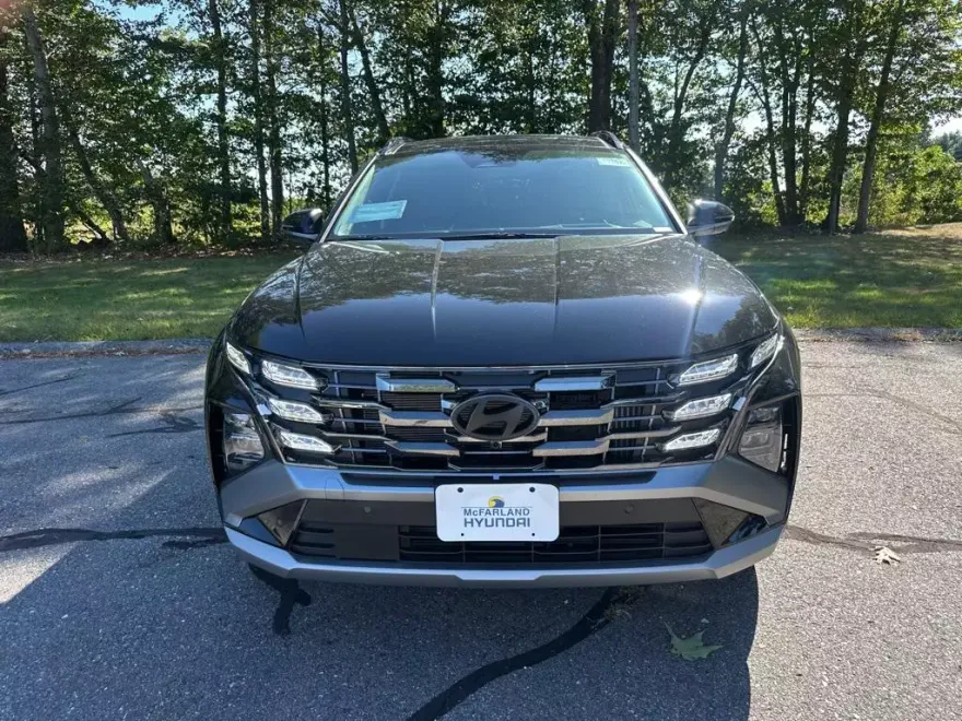 2025 Hyundai Tucson Hybrid Limited photo 1