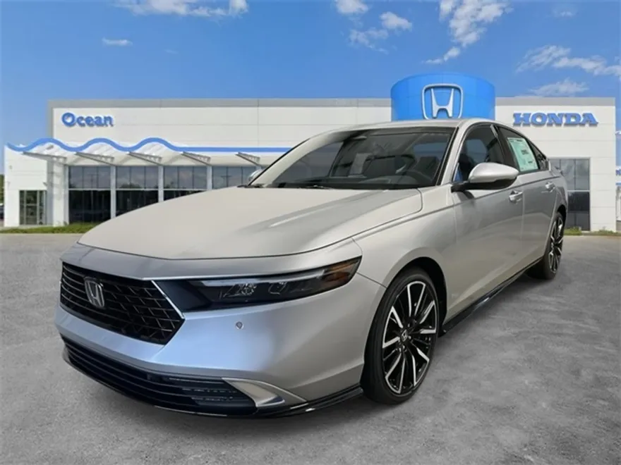 2025 Honda Accord Hybrid Touring photo 1