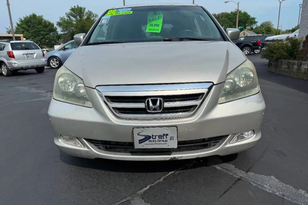 2006 Honda Odyssey Touring photo 1