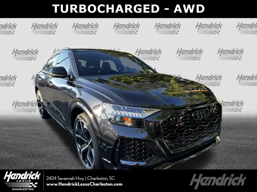 2021 Audi RS Q8 photo 1