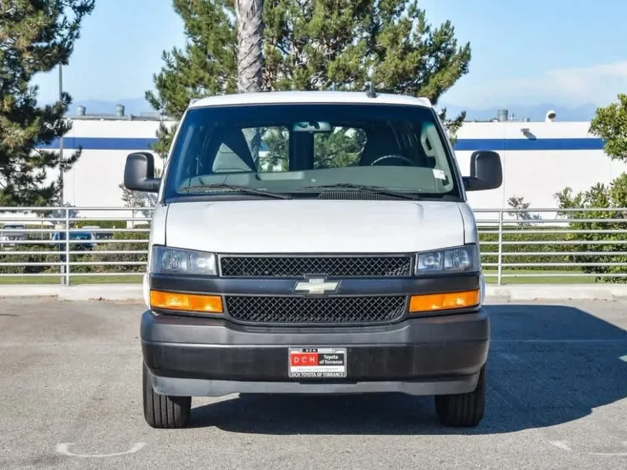 2022 Chevrolet Express 2500 Work Van photo 1