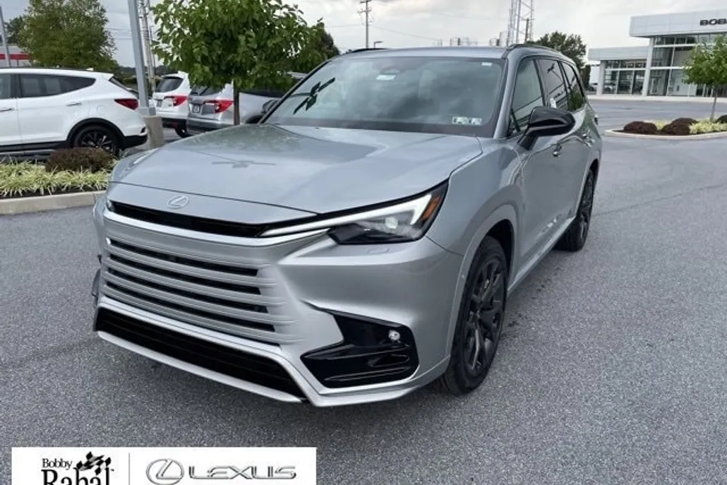 2025 Lexus TX 500h F SPORT Performance Premium photo 1