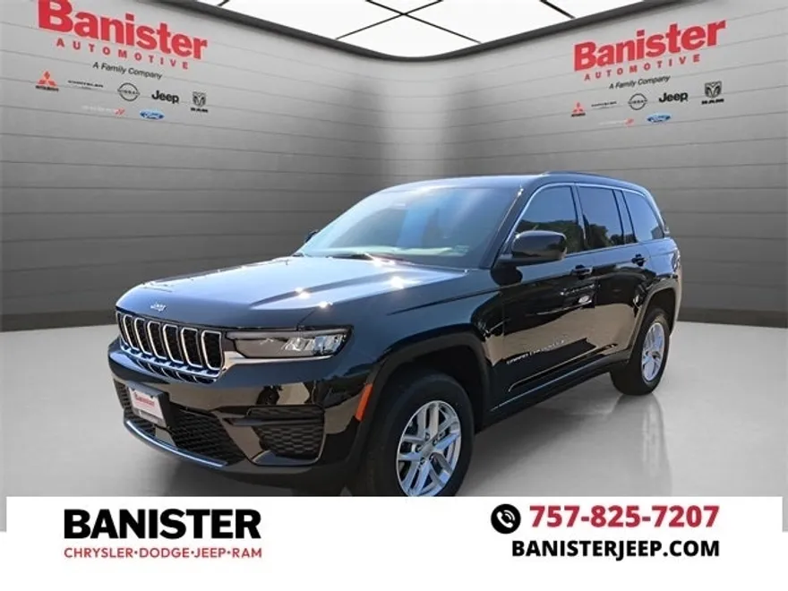 2025 Jeep Grand Cherokee Laredo photo 1