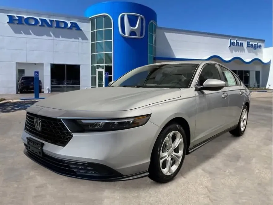 2025 Honda Accord LX photo 1