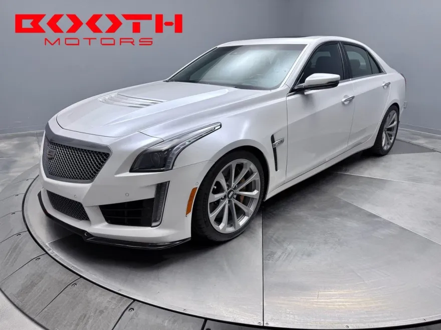 2016 Cadillac CTS V photo 1