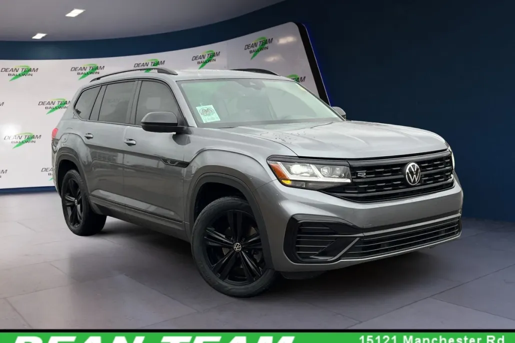 2023 Volkswagen Atlas SEL R-Line photo 1