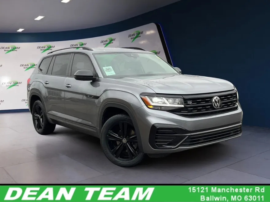 2023 Volkswagen Atlas SEL R-Line photo 1