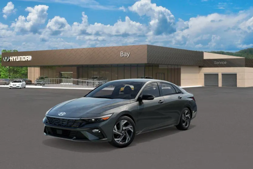 2025 Hyundai Elantra SEL Sport photo 1