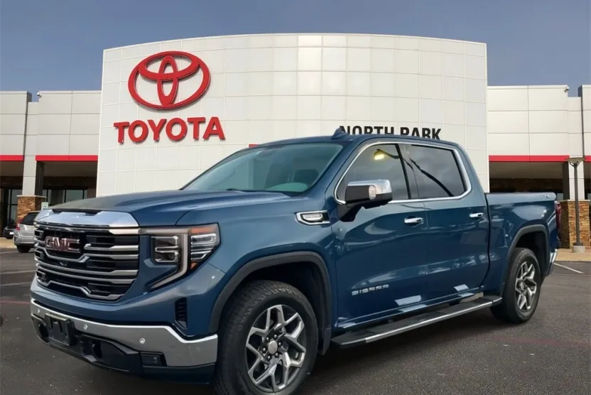 2024 Gmc Sierra 1500 SLT photo 1