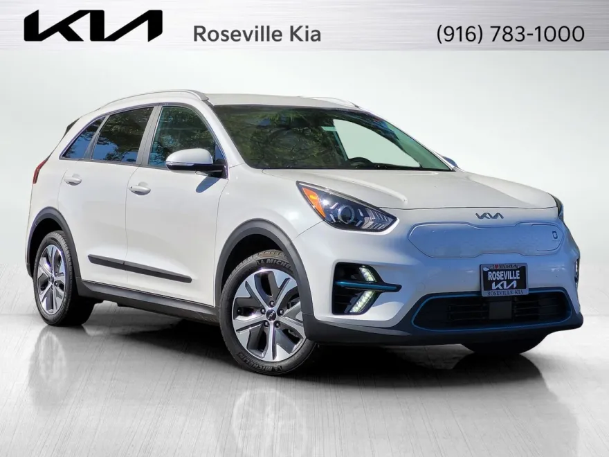 2022 Kia Niro EV EX photo 1