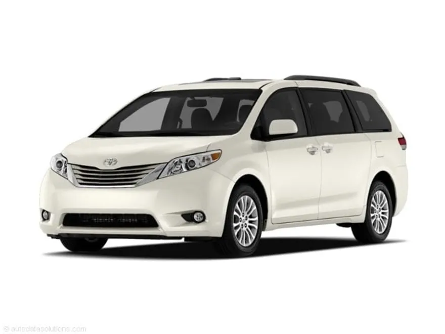 2011 Toyota Sienna XLE photo 1
