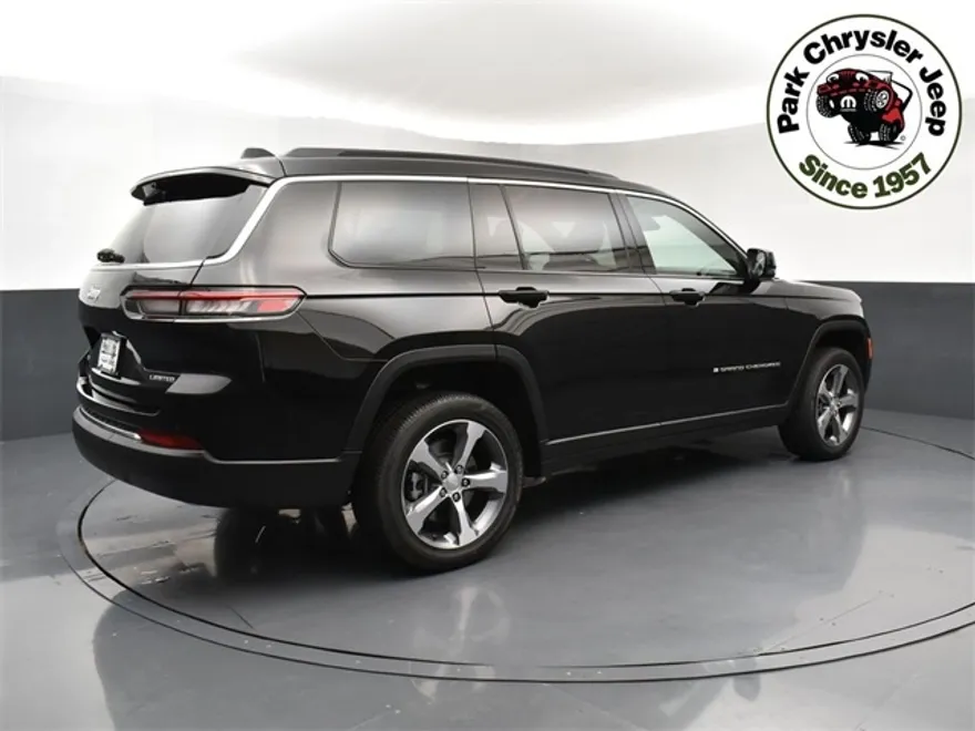 2025 Jeep Grand Cherokee Limited photo 1
