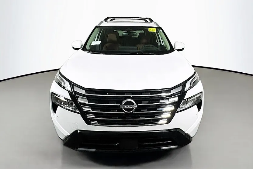 2026 Nissan Rogue Platinum photo 1