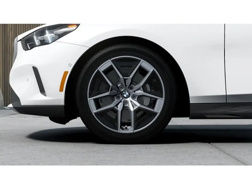 2026 Bmw 530i photo 1