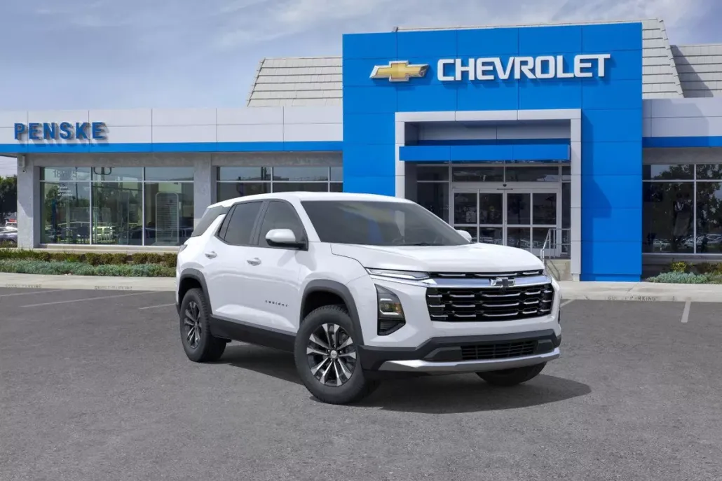 2026 Chevrolet Equinox LT photo 1