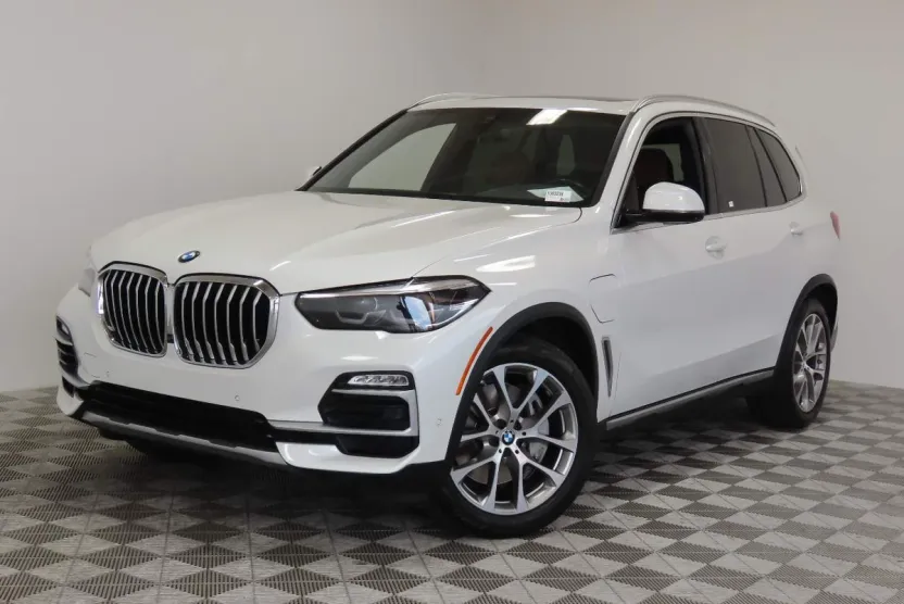 2021 Bmw X5 xDrive45e photo 1