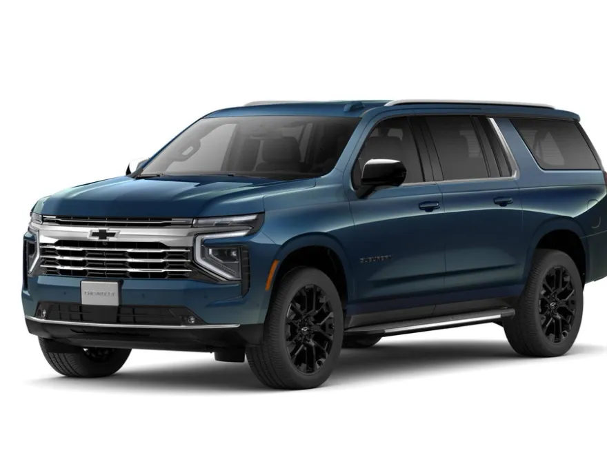 2026 Chevrolet Suburban LT photo 1