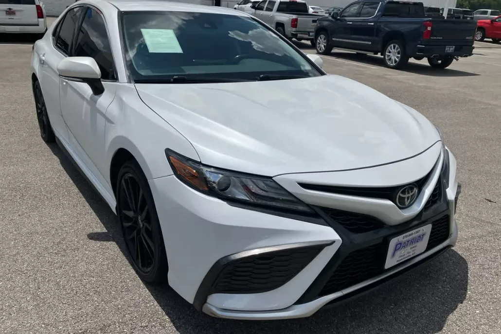 2022 Toyota Camry XSE photo 1