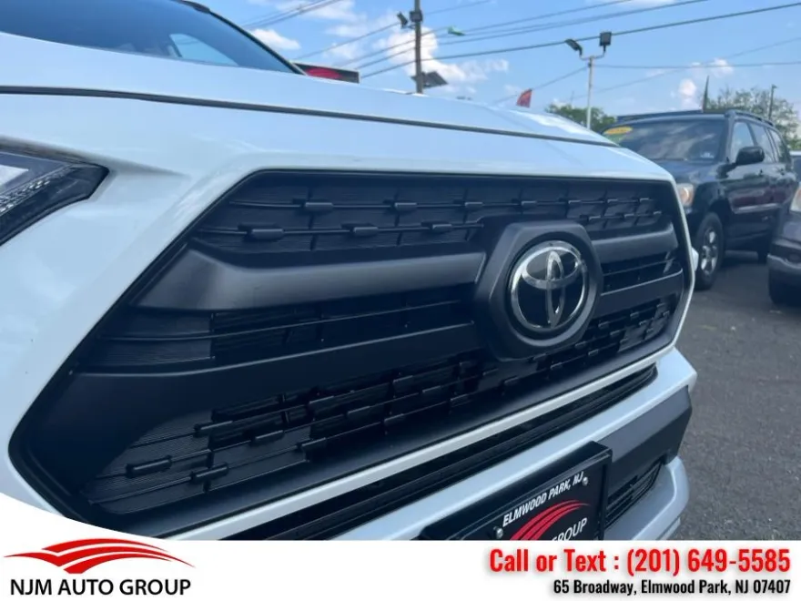 2023 Toyota RAV4 Adventure photo 1