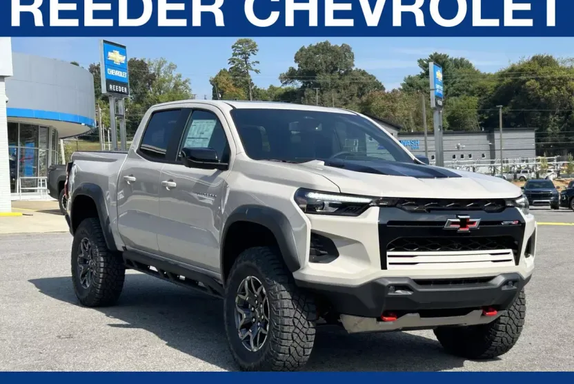 2026 Chevrolet Colorado ZR2 photo 1