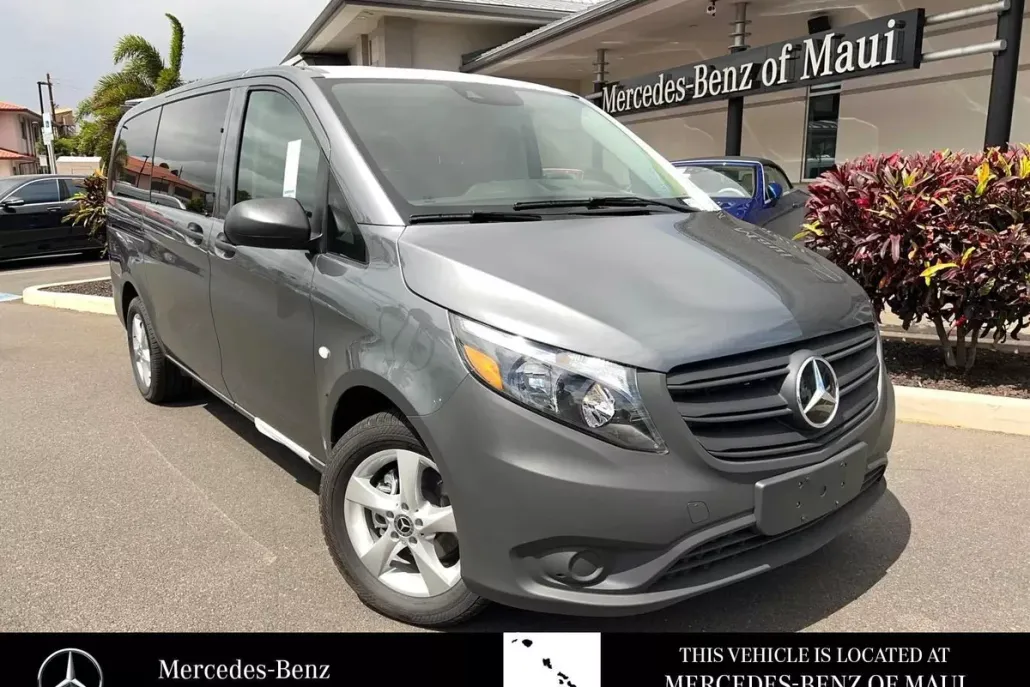2023 Mercedes Benz Metris photo 1