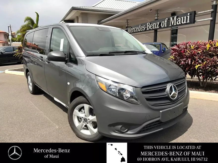 2023 Mercedes Benz Metris photo 1