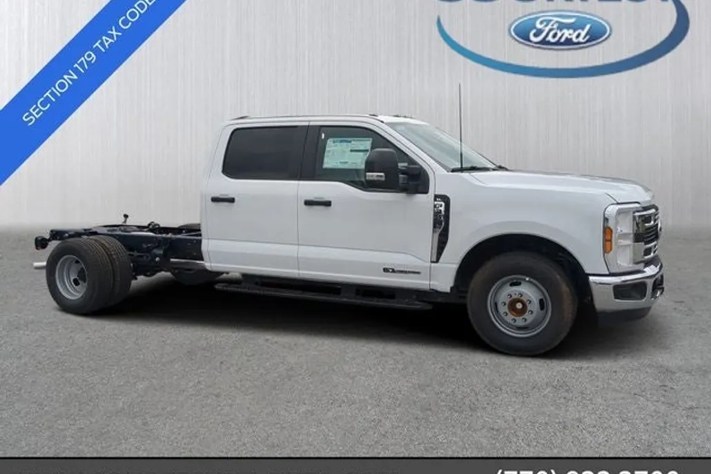 2025 Ford F-350 photo 1