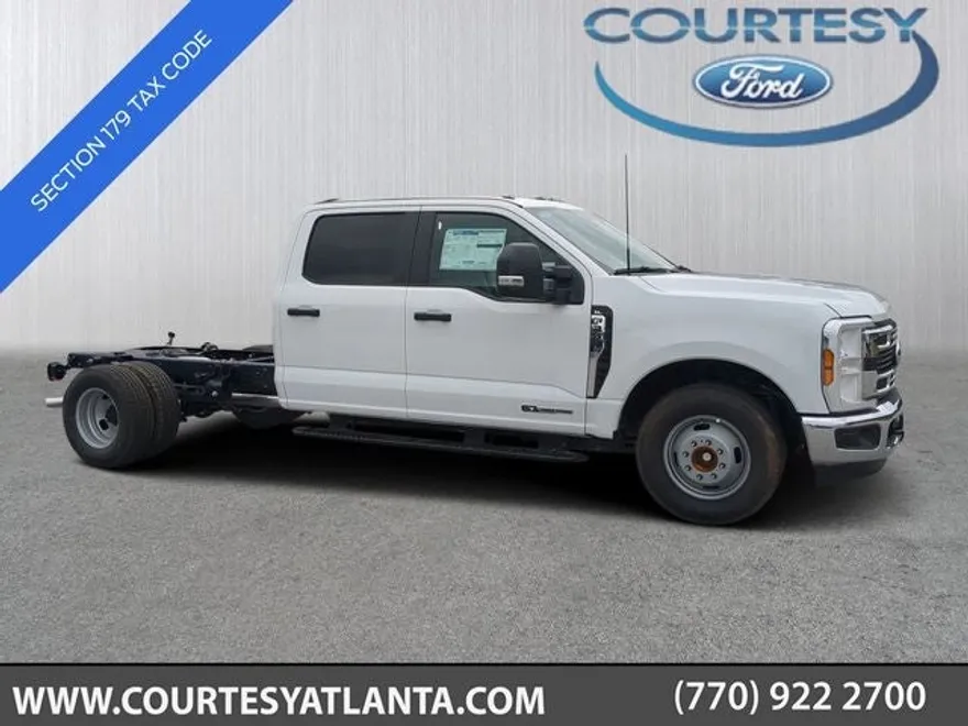2025 Ford F-350 photo 1