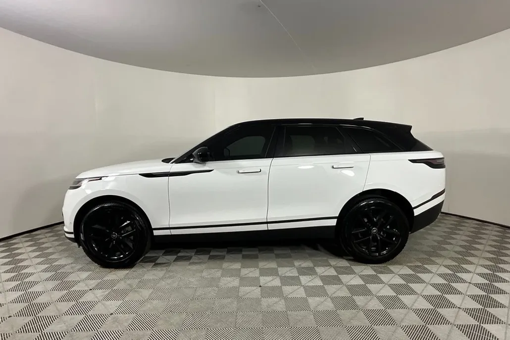 2026 Land Rover Range Rover Velar S photo 1