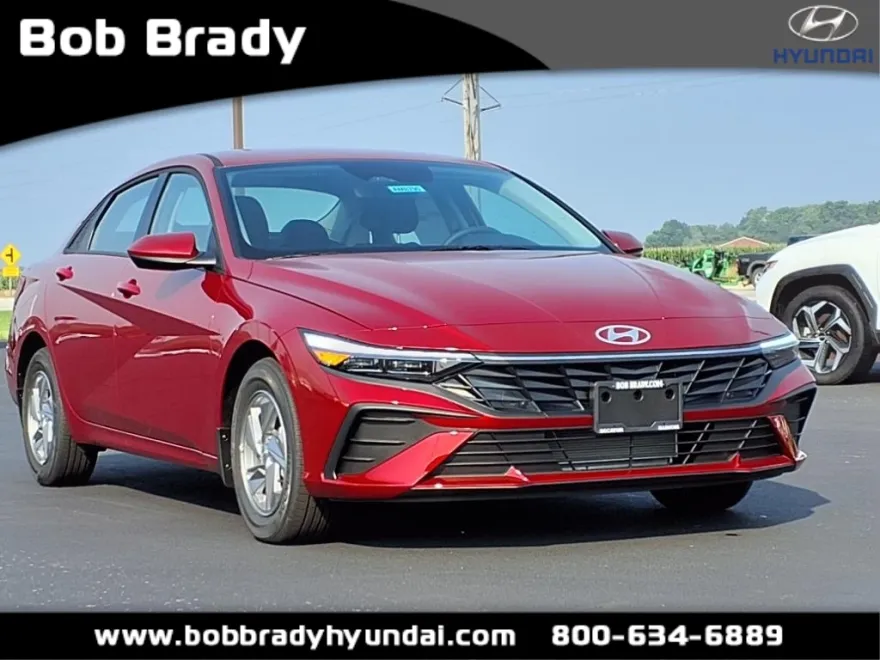 2025 Hyundai Elantra SE photo 1