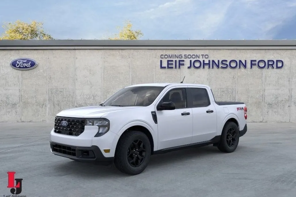 2025 Ford Maverick XLT photo 1