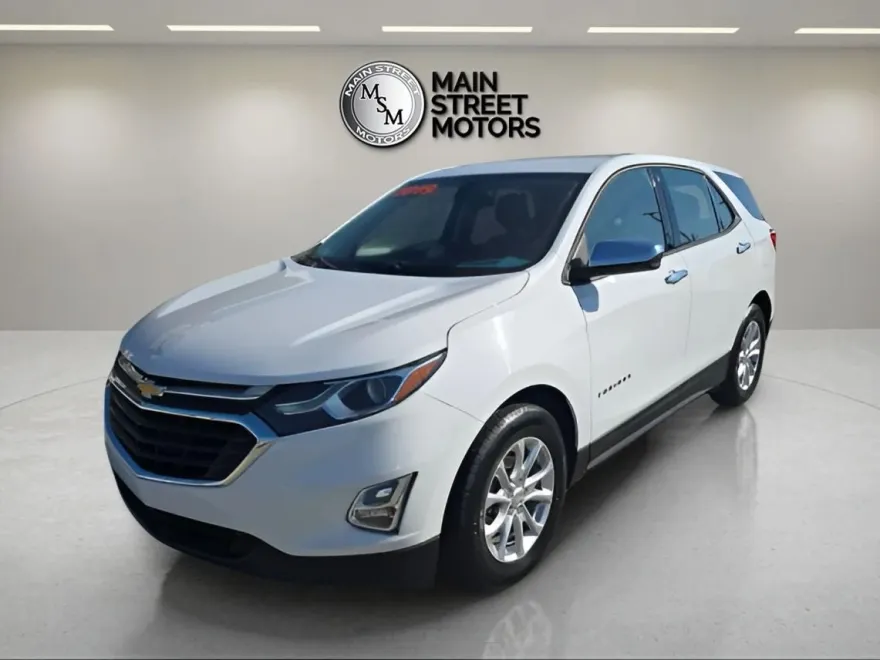 2019 Chevrolet Equinox LS photo 1