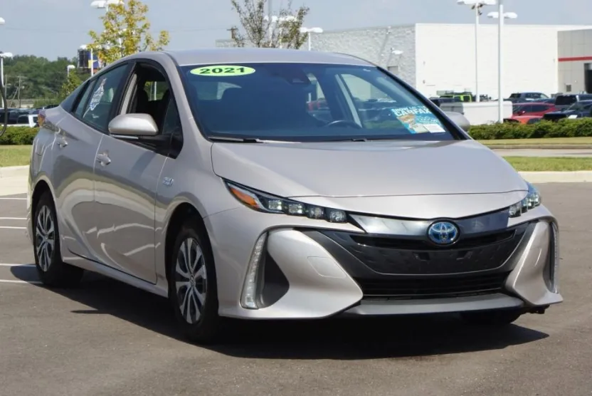 2021 Toyota Prius Prime XLE photo 1