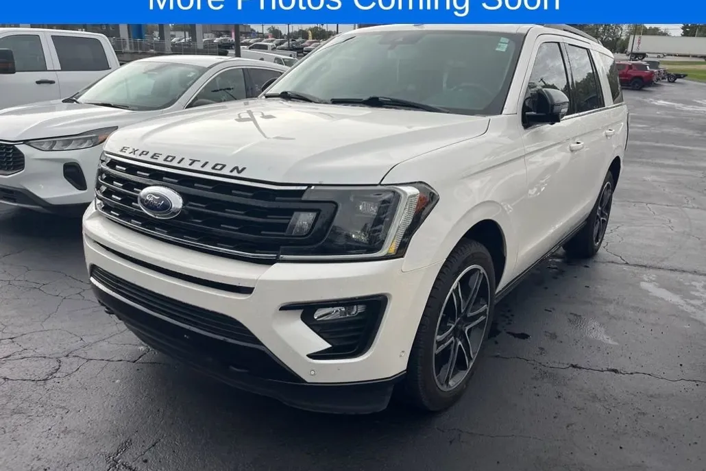2019 Ford Expedition Limited photo 1
