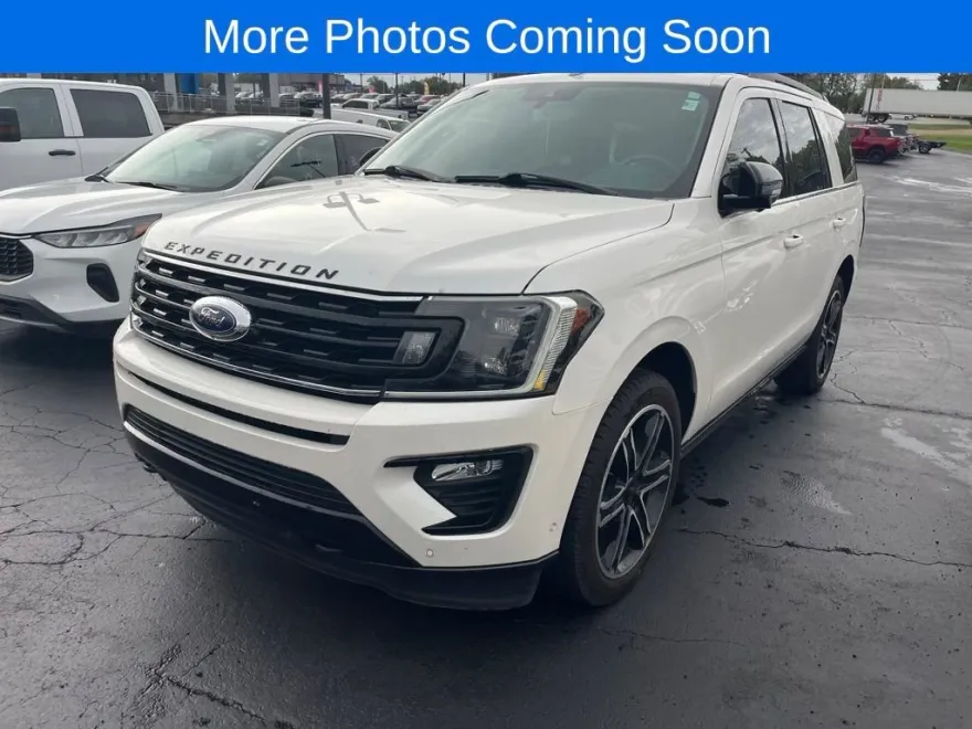 2019 Ford Expedition Limited photo 1