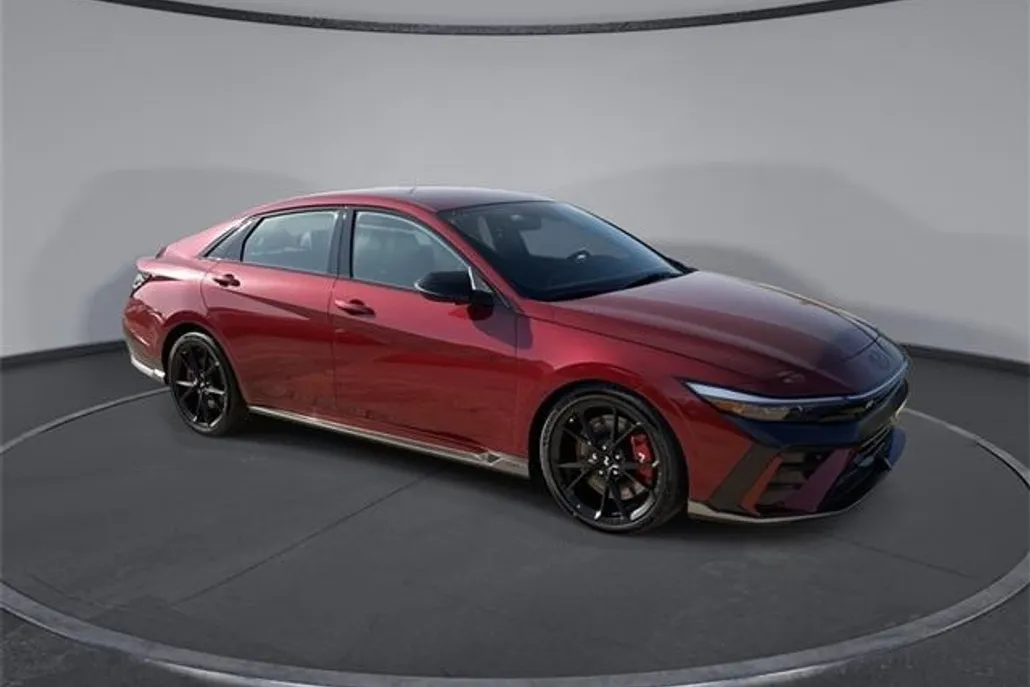 2025 Hyundai Elantra N photo 1