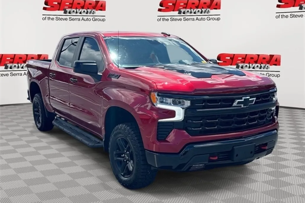 2024 Chevrolet Silverado 1500 LT Trail Boss photo 1