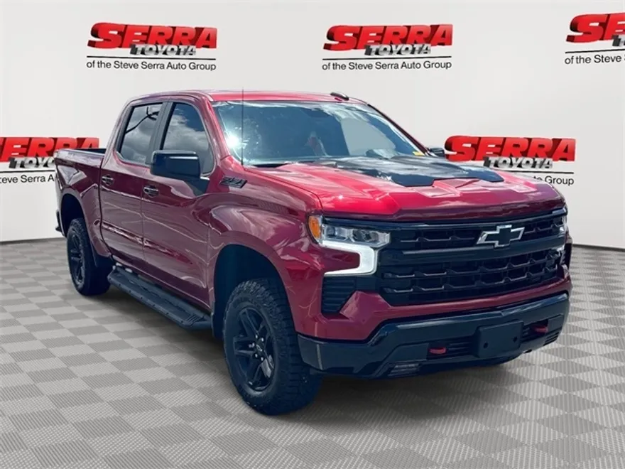 2024 Chevrolet Silverado 1500 LT Trail Boss photo 1