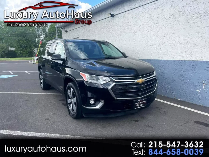 2020 Chevrolet Traverse photo 1