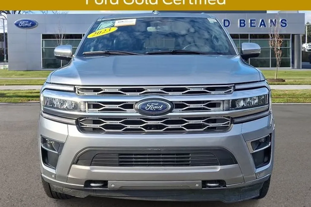 2023 Ford Expedition MAX Platinum photo 1