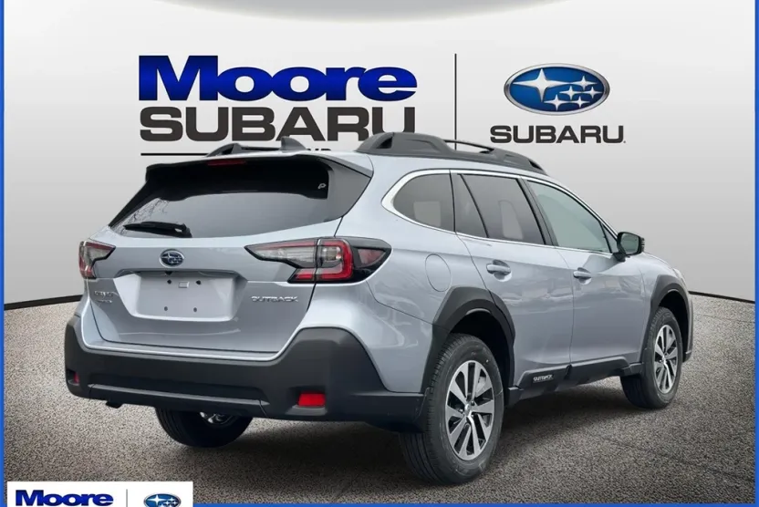 2025 Subaru Outback Premium photo 1