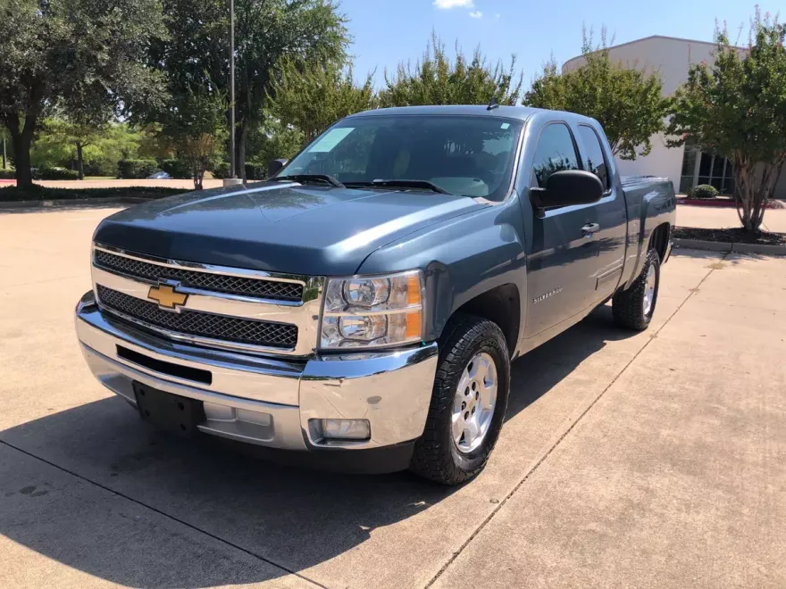 2012 Chevrolet Silverado 1500 LT photo 1