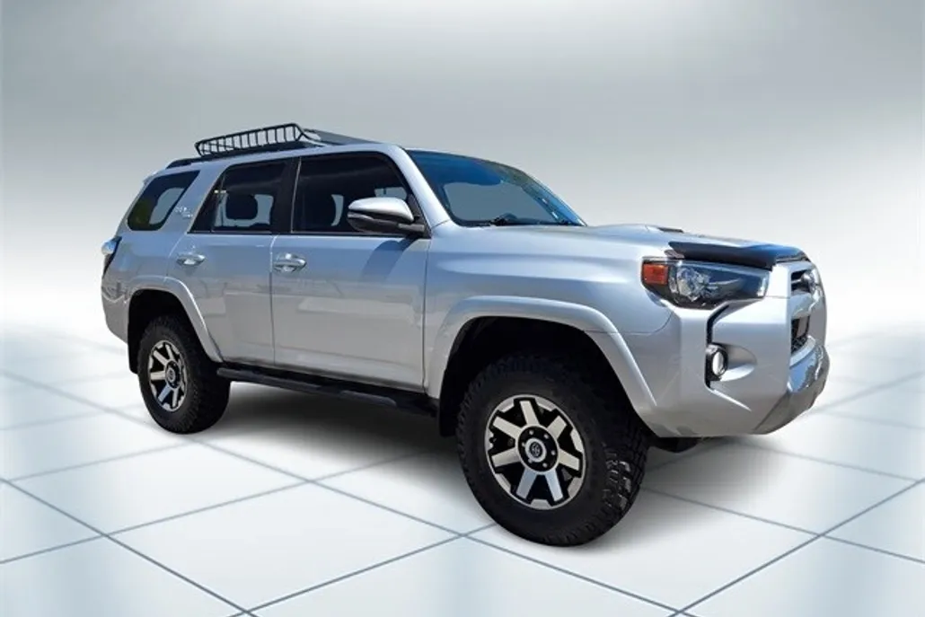 2020 Toyota 4Runner TRD Off-Road photo 1