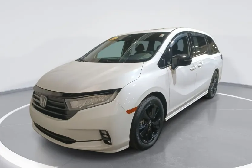 2023 Honda Odyssey Sport photo 1